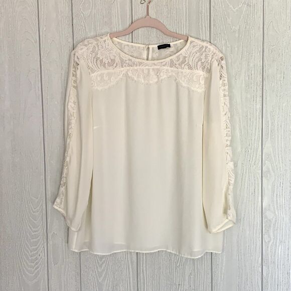Talbots Ivory Lace Top Blouse Long Sleeve Size Small - Picture 1 of 3